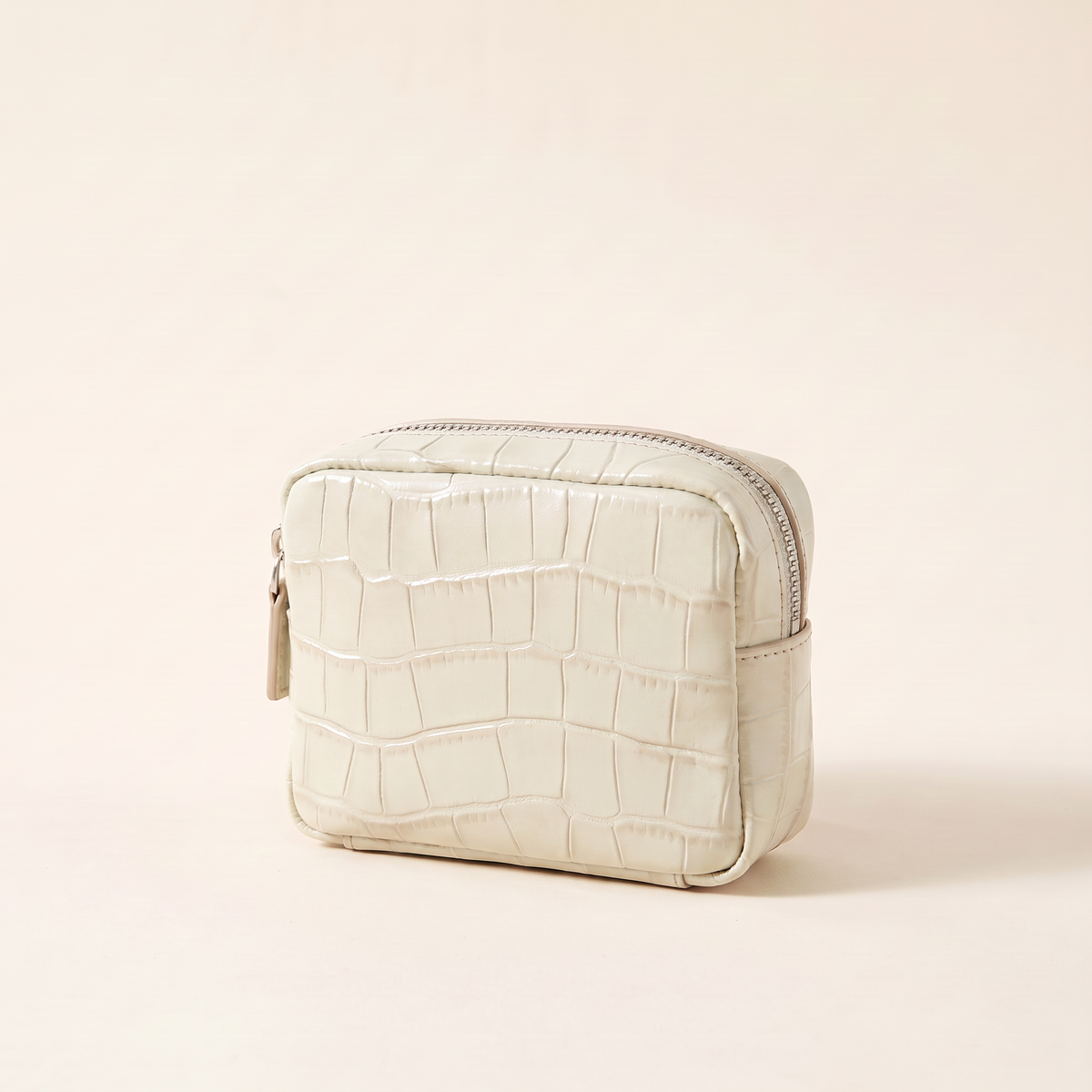 Lip Essential in Ivory