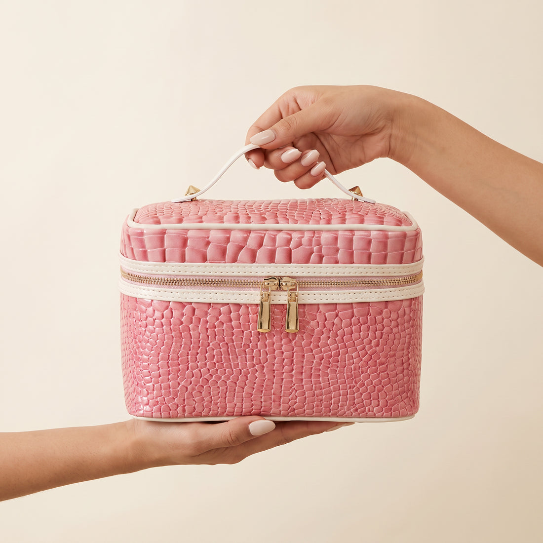 Vintage Croc Beauty Case — Pink — 2