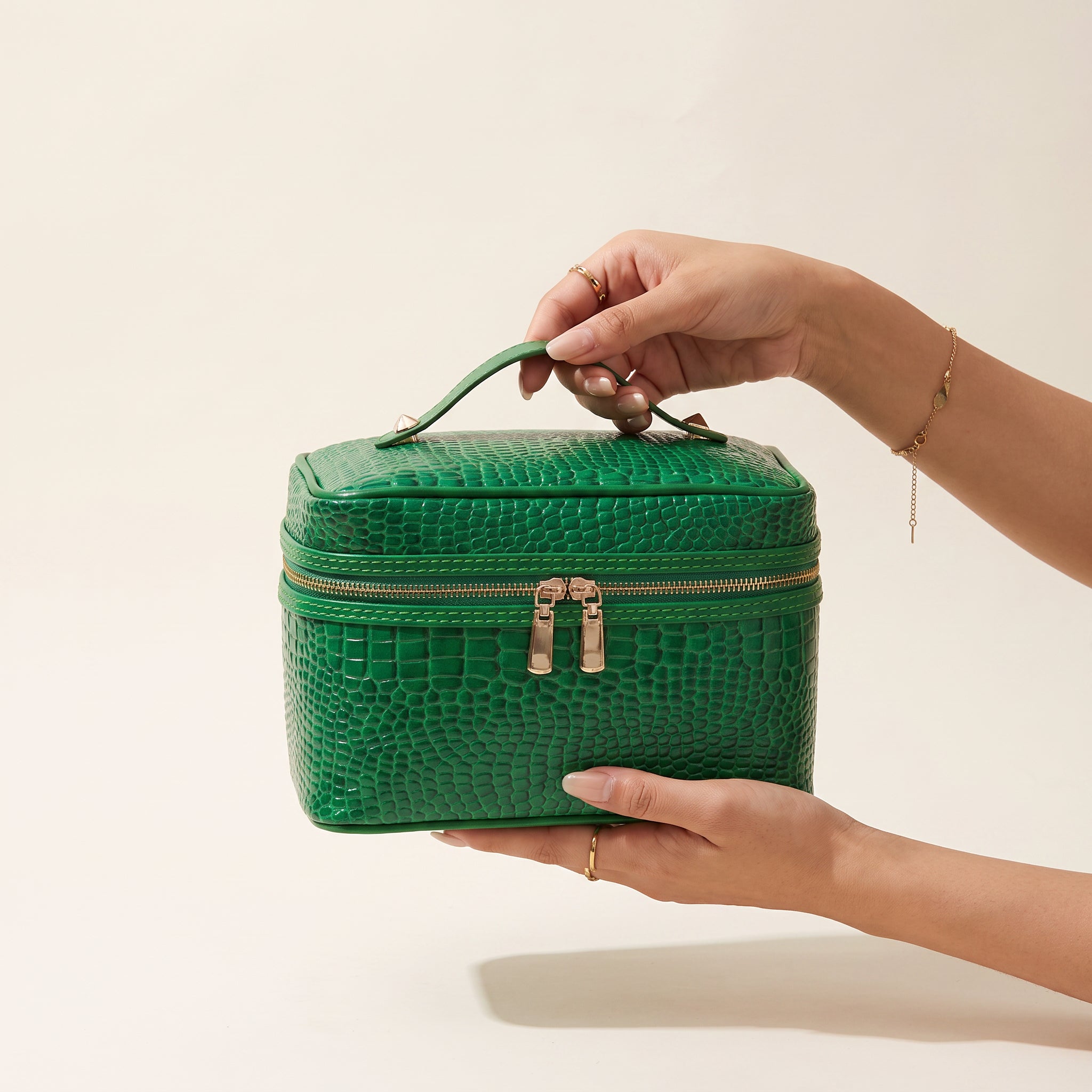 Vintage Croc Beauty Case — Green — 2