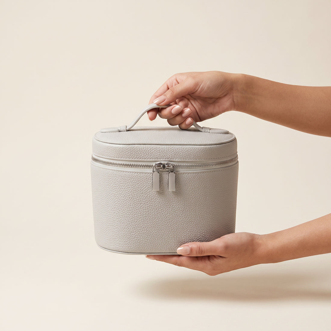 Barrel Makeup Bag — Light Grey — 2