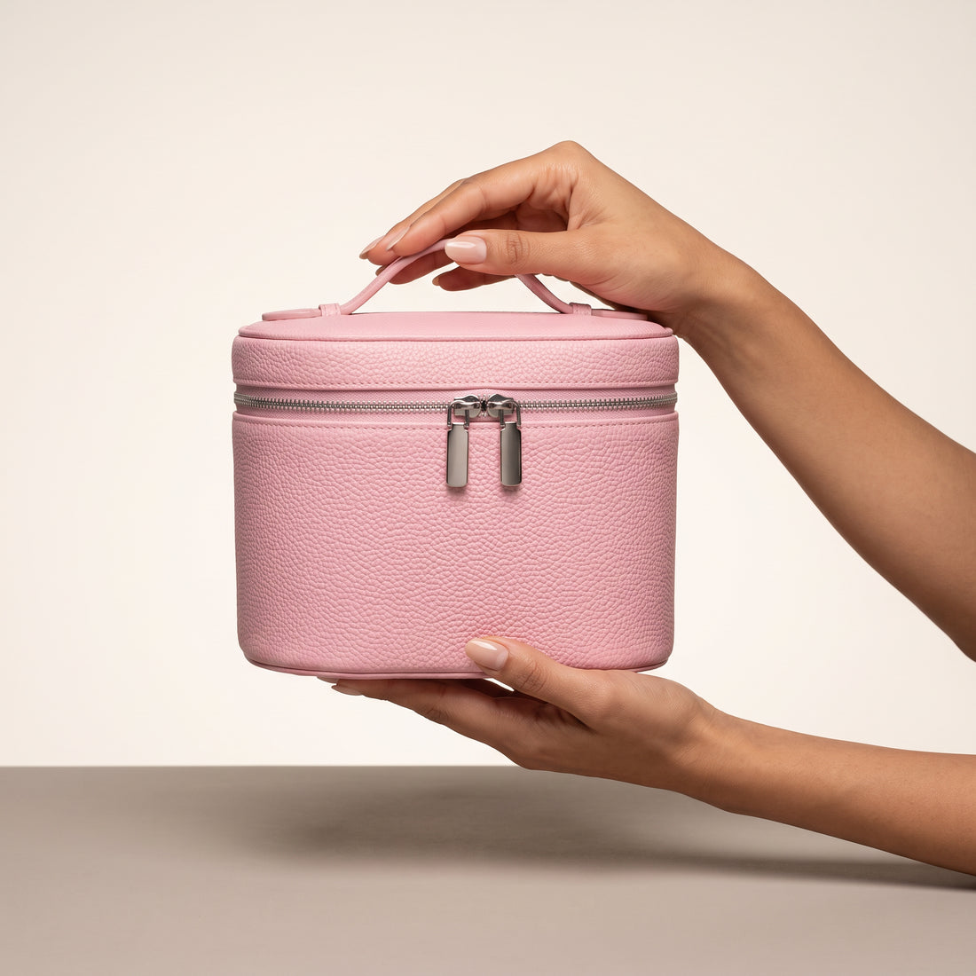 Barrel Makeup Bag — Pink — 2