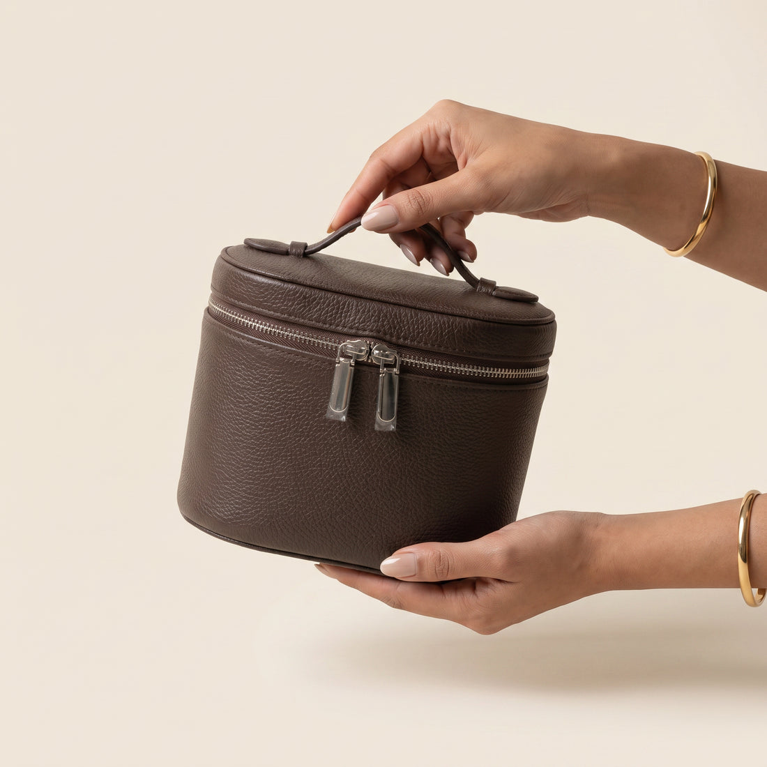 Barrel Makeup Bag — Brown — 2