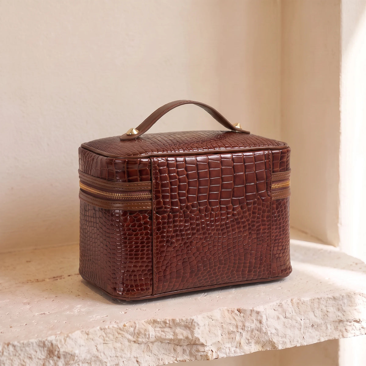 Vintage Croc Beauty Case — Brown — profile