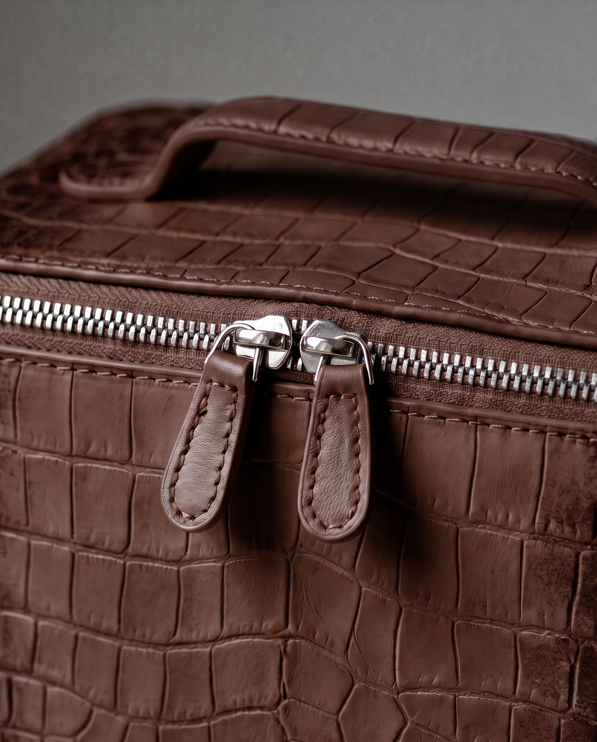 The Amira Covers — Chocolate, texture and zip detail · Elirati · 2026-10b