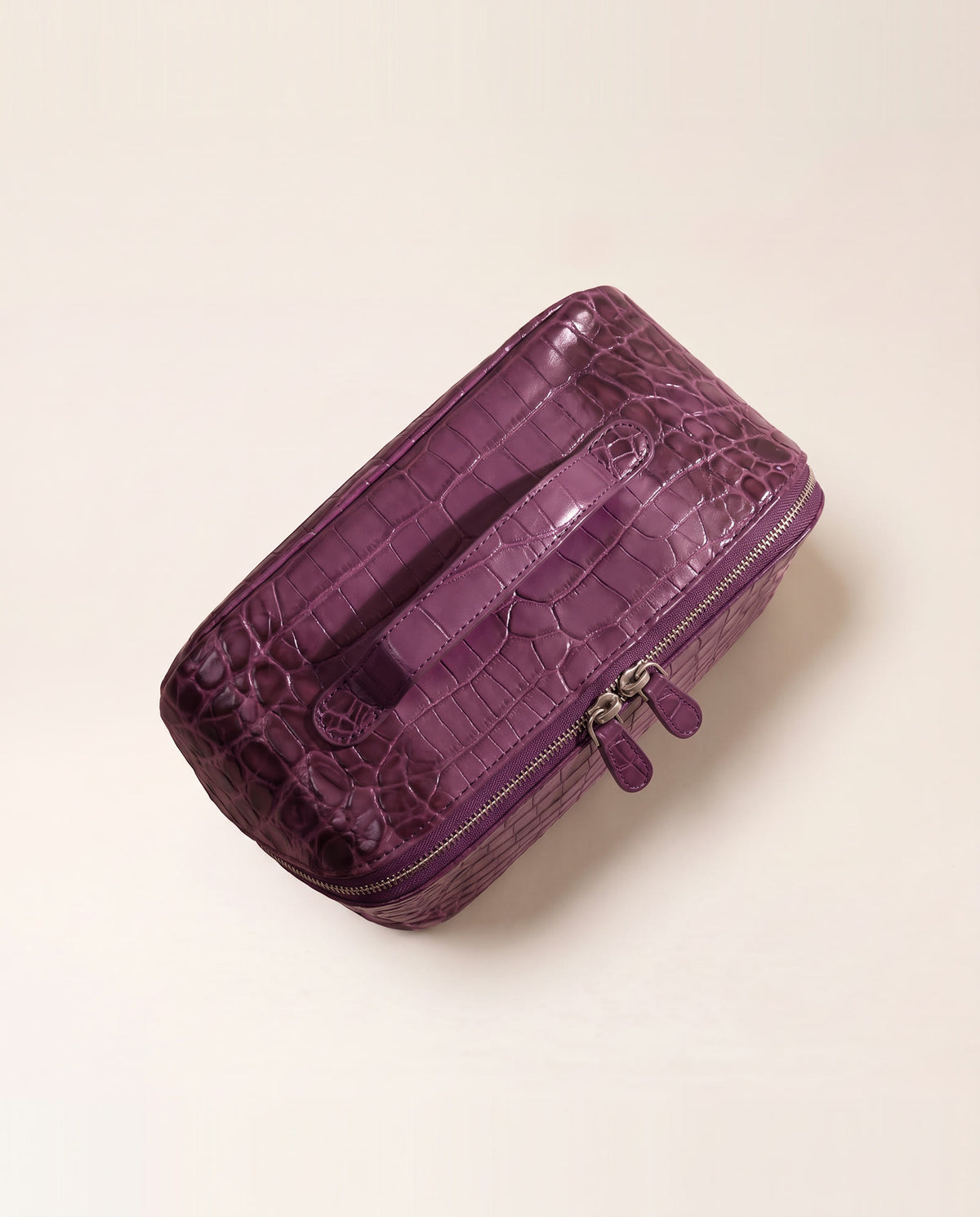 The Amira Covers — Plum — top view [v2]