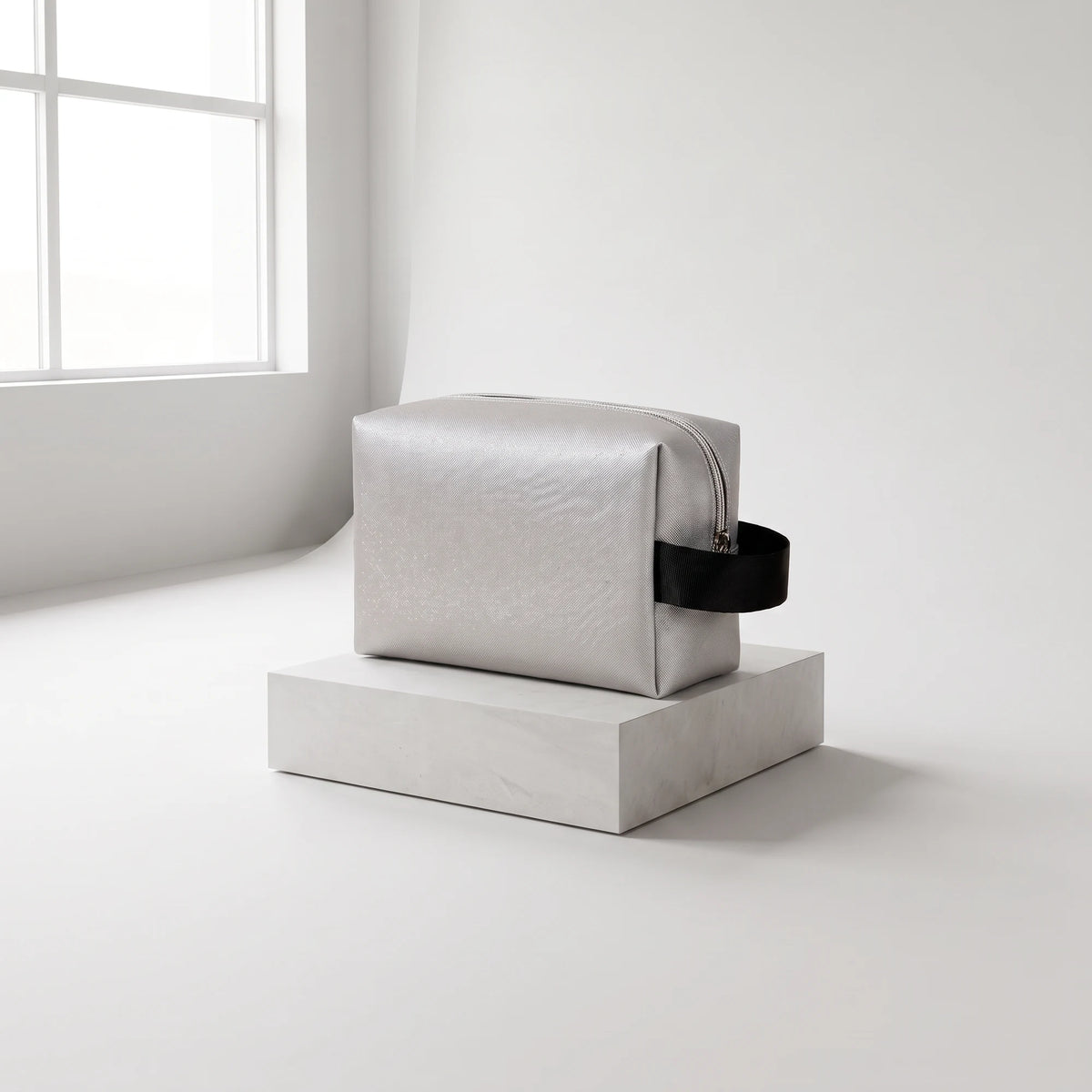 nail-tech-vanity-box-gray studio
