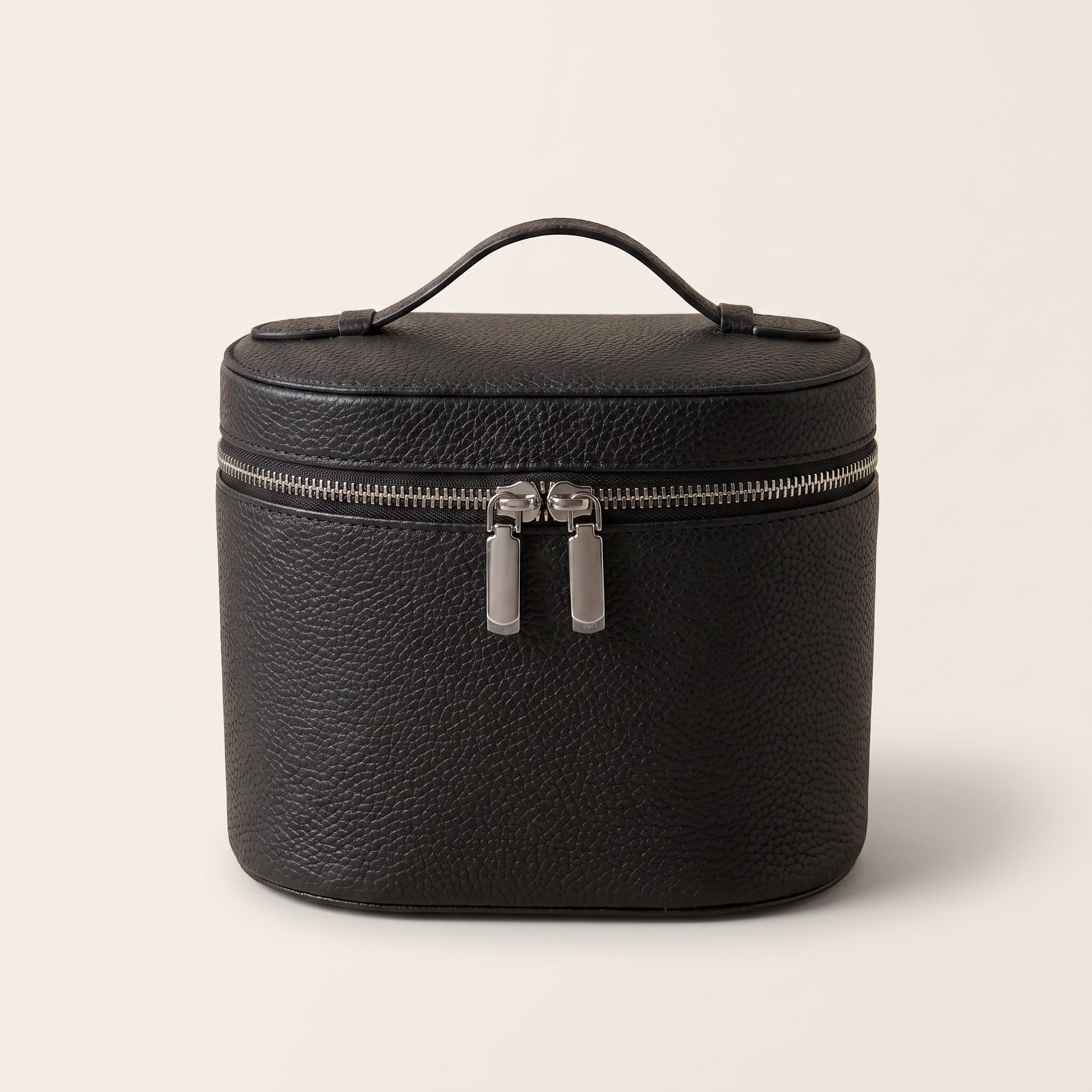 Barrel Makeup Bag — Noir — 1