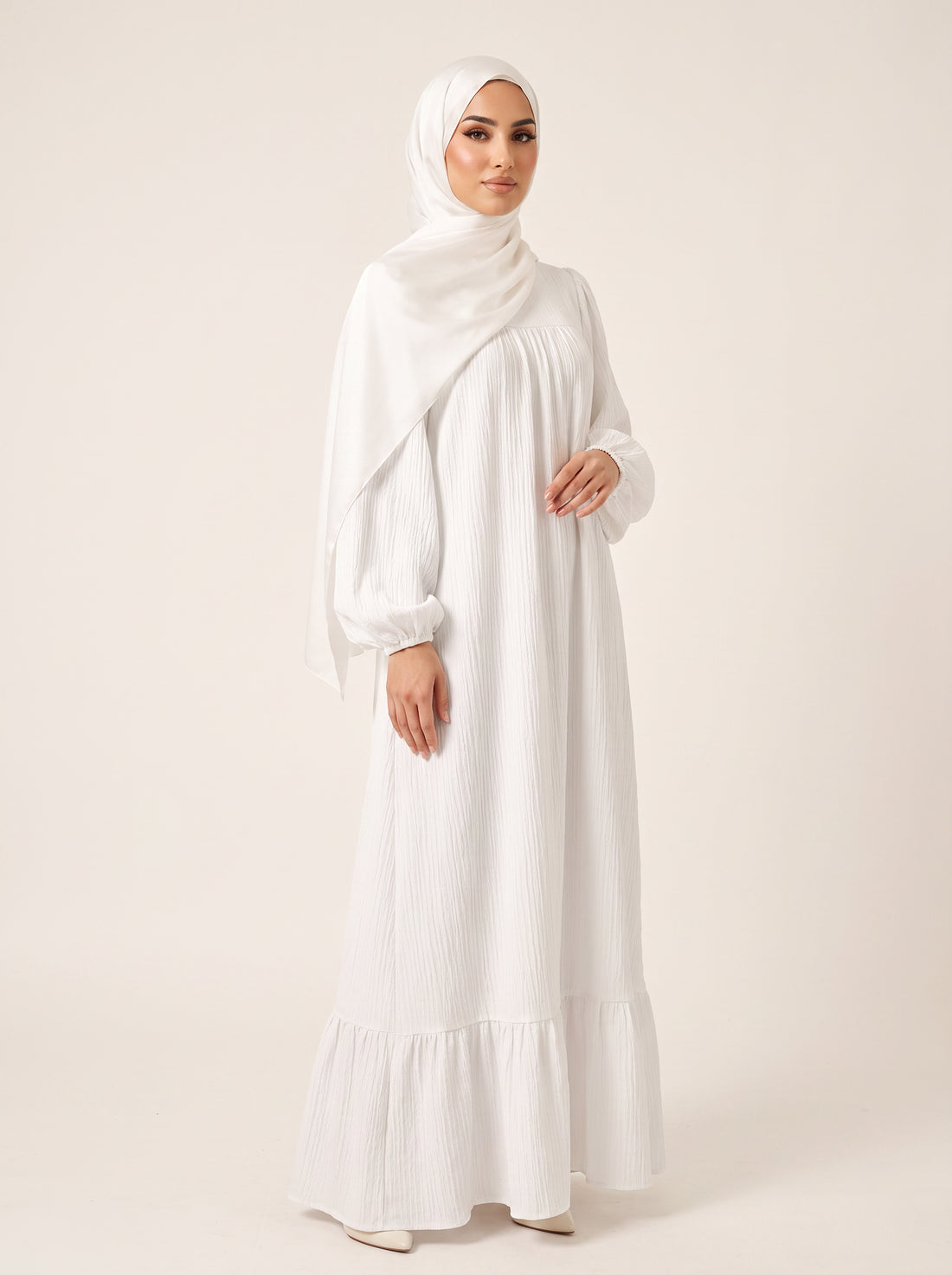 Vintage Ruffle Abaya — White — 1