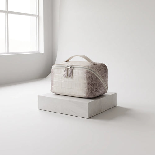 himalaya-covers-vanity-case studio