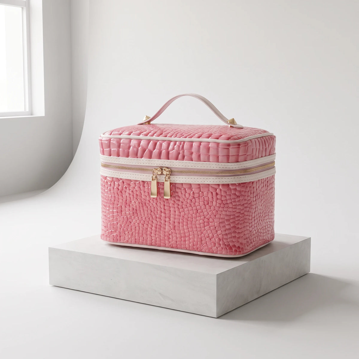 vintage-croc-beauty-case-pink studio