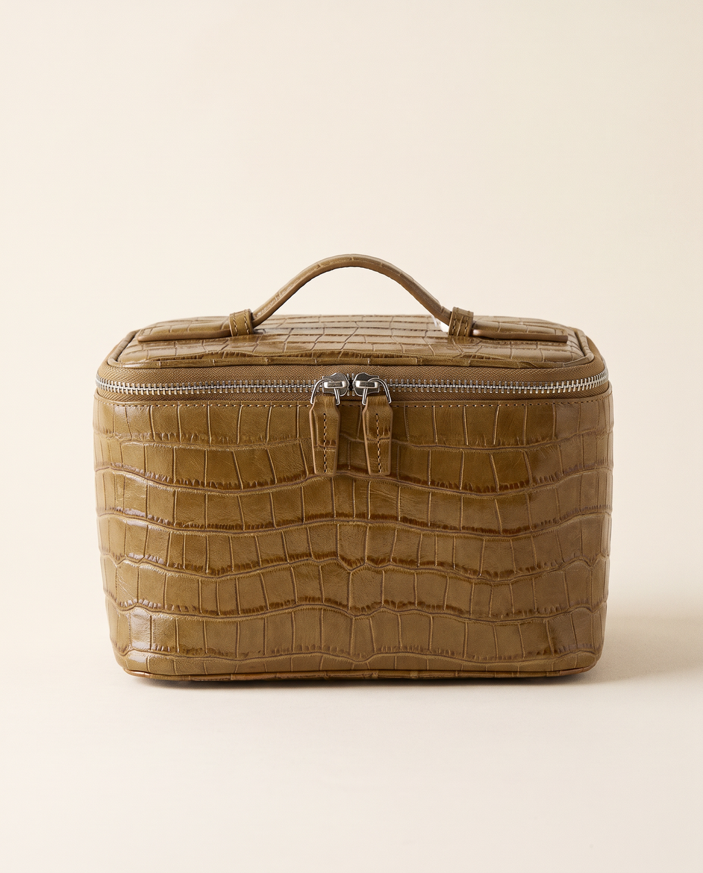 The Amira Vanity — Ochre, front view · Elirati
