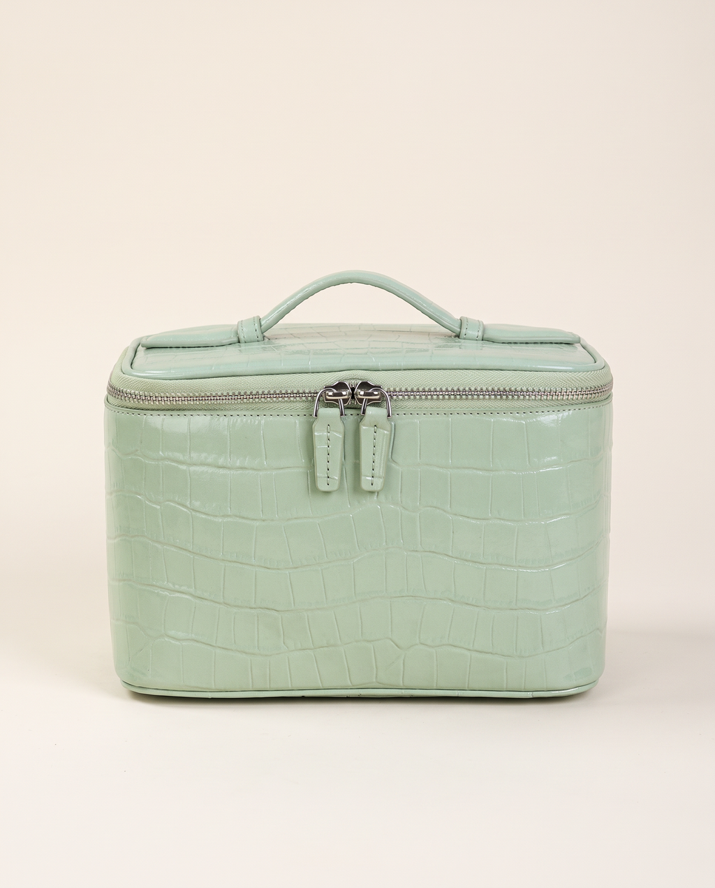 The Amira Vanity — Pistachio, front view · Elirati