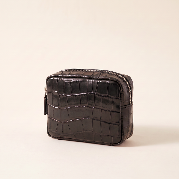 The Lip Essential — Black