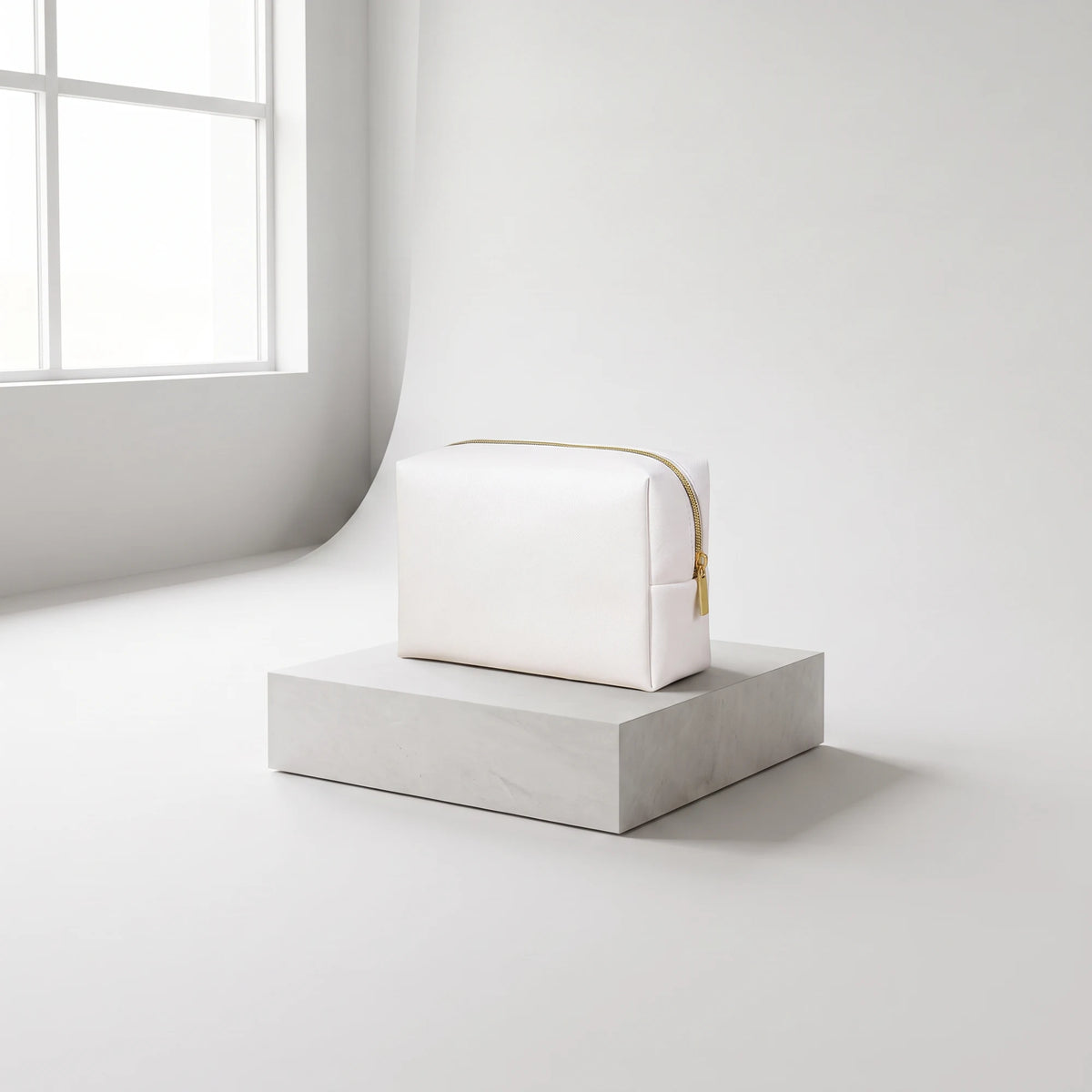 nail-tech-vanity-box-white studio