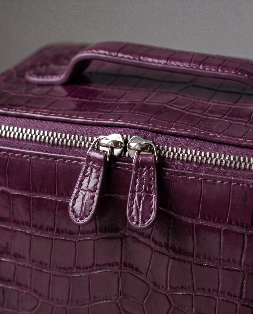 The Amira Covers — Plum, texture and zip detail · Elirati · 2026-10b
