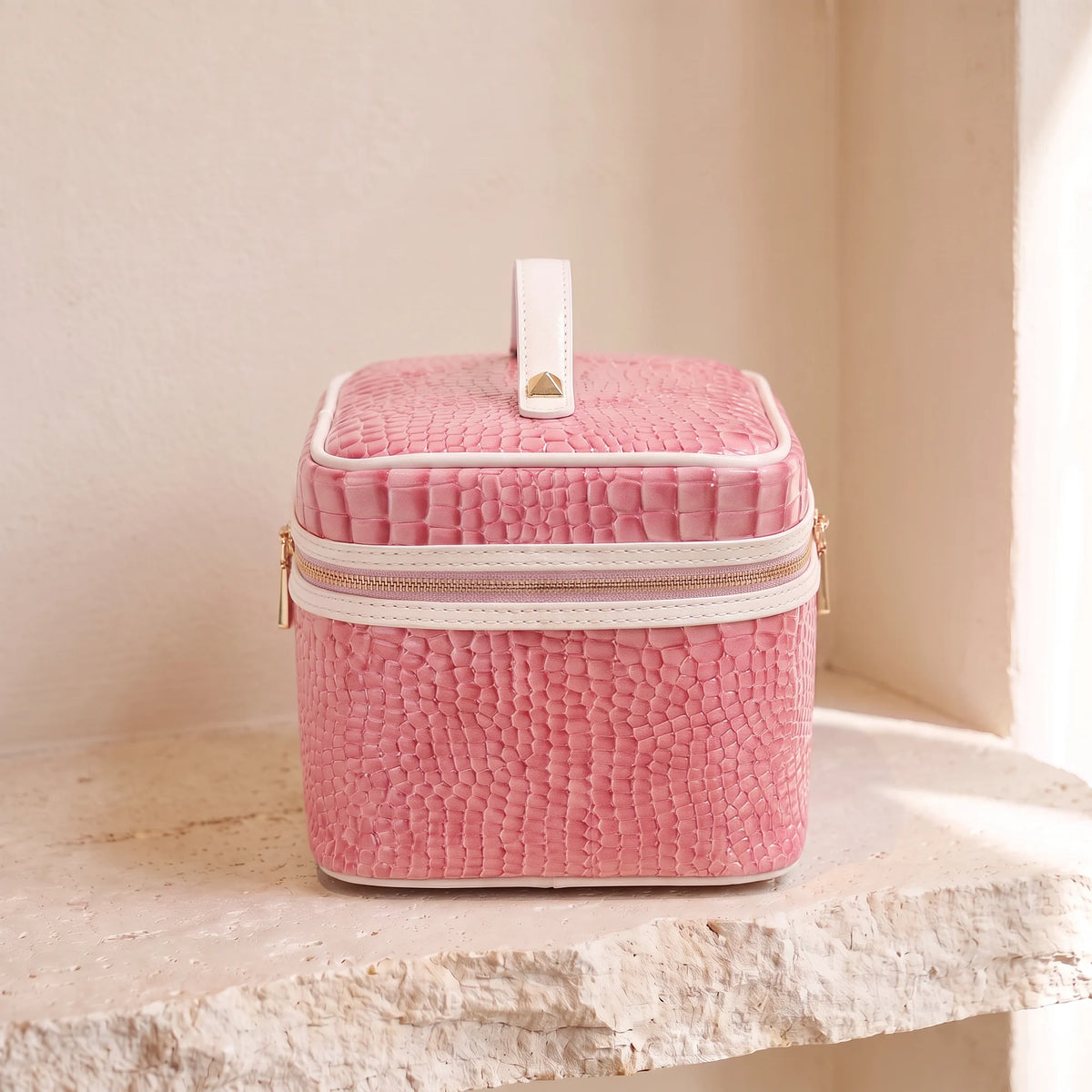 Vintage Croc Beauty Case — Pink — profile