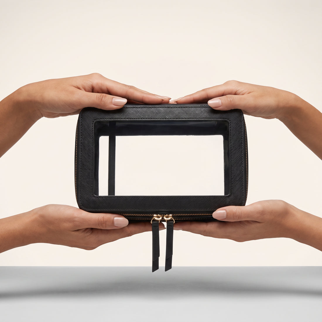 Transparent Makeup Case — Noir — 2