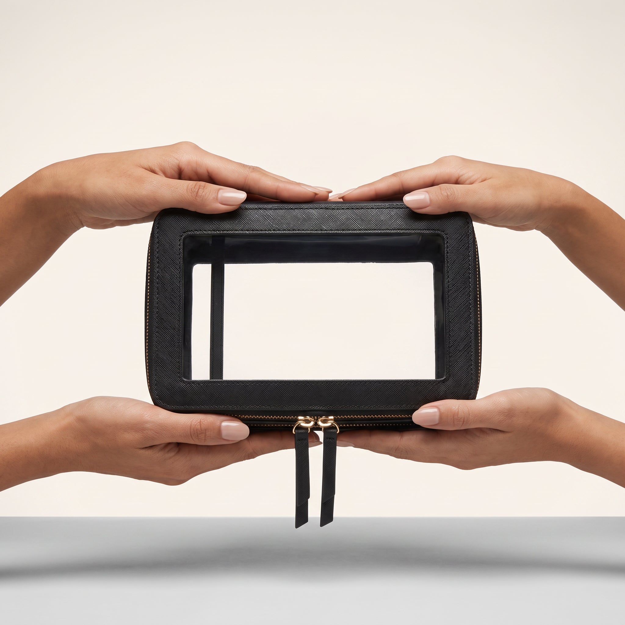 Transparent Makeup Case — Noir — 2